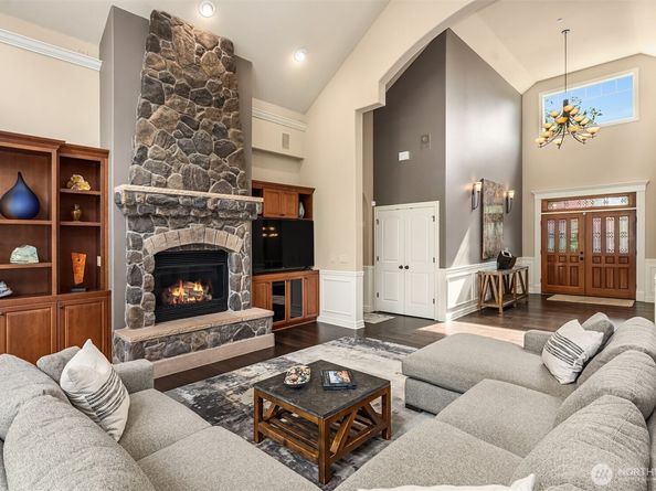 24270 SE 147th Place, Issaquah WA 98027
