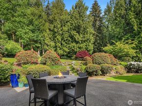 24270 SE 147th Place, Issaquah WA 98027