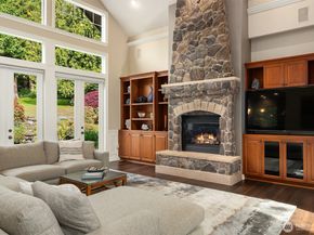 24270 SE 147th Place, Issaquah WA 98027