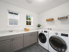 4728 165th Place NE, Redmond WA 98052