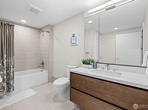 121 Stewart Street 2204, Seattle WA 98101