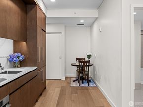 121 Stewart Street 2204, Seattle WA 98101