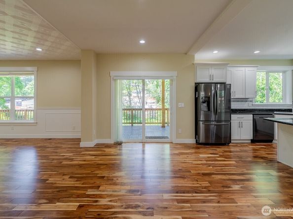 13903 30th Place S, SeaTac WA 98168