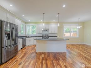 13903 30th Place S, SeaTac WA 98168