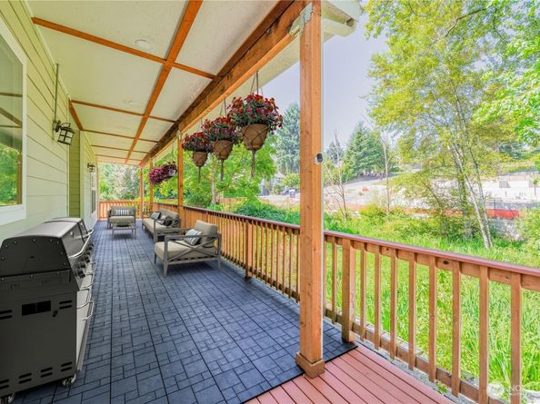 13903 30th Place S, SeaTac WA 98168