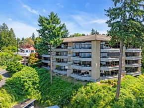 7019 47th Avenue SW 18, Seattle WA 98136