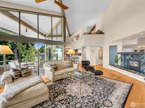 7019 47th Avenue SW 18, Seattle WA 98136