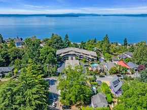 7019 47th Avenue SW 18, Seattle WA 98136