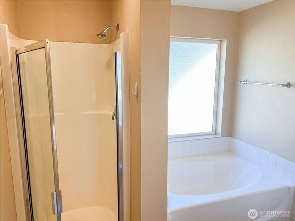 1257 Cameo Court NE, Poulsbo WA 98370