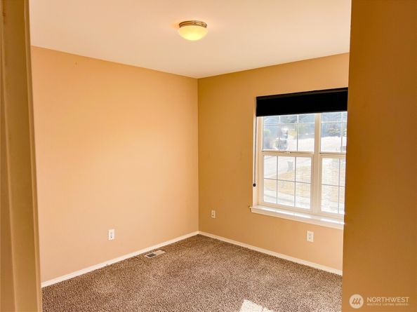 1257 Cameo Court NE, Poulsbo WA 98370