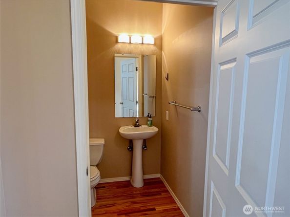 1257 Cameo Court NE, Poulsbo WA 98370