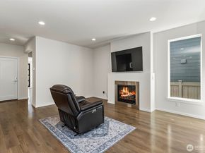 2118 100th Drive SE, Lake Stevens WA 98258