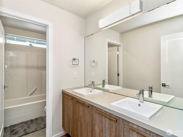 2118 100th Drive SE, Lake Stevens WA 98258