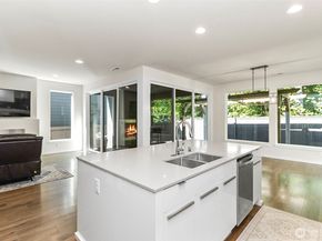 2118 100th Drive SE, Lake Stevens WA 98258