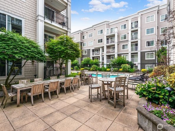 1525 NW 57th Street 216, Seattle WA 98107