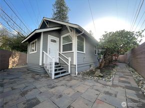 9728 23rd Avenue NE, Seattle WA 98115