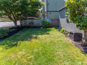 7169 18th Avenue SW, Seattle WA 98106