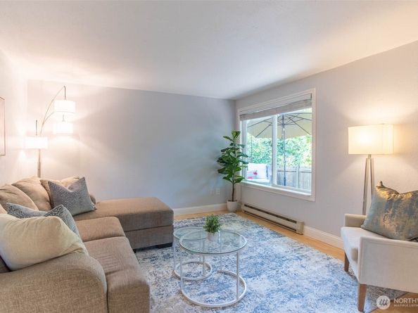 7169 18th Avenue SW, Seattle WA 98106