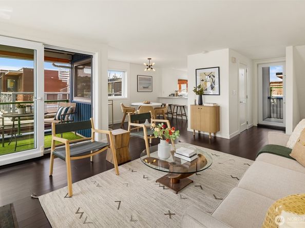 2031 Fairview Avenue E E, Seattle WA 98102