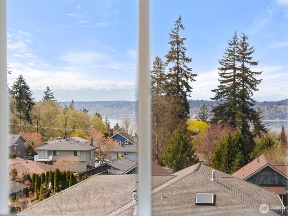1229 Crownmill Avenue, Mukilteo WA 98275