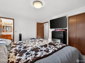 515 N 188th Street, Shoreline WA 98133