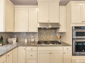 18717 43rd Drive SE, Bothell WA 98012