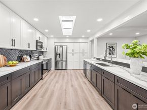 12611 SE 160th Street, Renton WA 98058