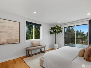 11007 126th Avenue NE, Kirkland WA 98033