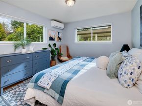 9615 58th Avenue S, Seattle WA 98118