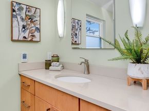 9615 58th Avenue S, Seattle WA 98118