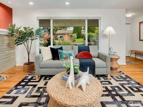 9615 58th Avenue S, Seattle WA 98118