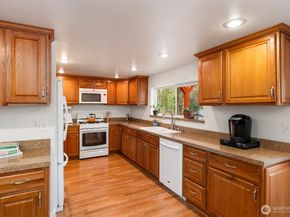 5026 Chico Way NW, Bremerton WA 98312