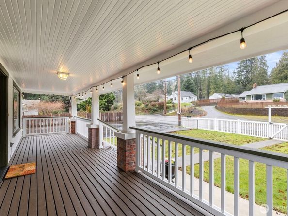 5026 Chico Way NW, Bremerton WA 98312