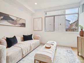 917 NW 52nd Street C, Seattle WA 98107