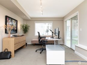 6304 110th Avenue NE, Kirkland WA 98033