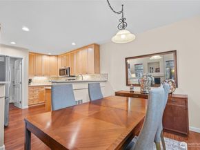 562 Elma Avenue NE, Renton WA 98059