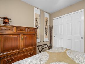 562 Elma Avenue NE, Renton WA 98059