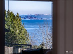 2428 McGregor Drive SE, Port Orchard WA 98366