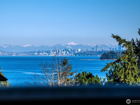 2428 McGregor Drive SE, Port Orchard WA 98366