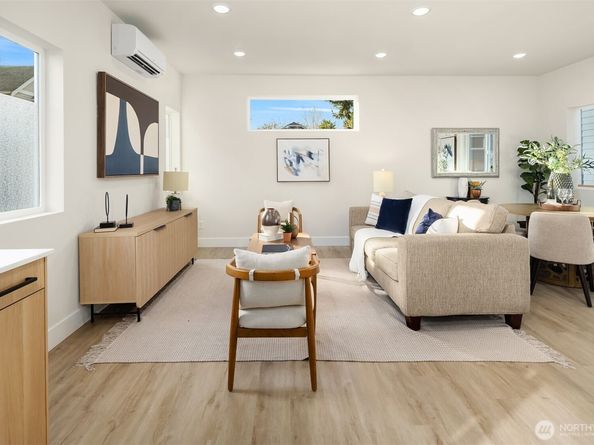 1411 Martin Luther King Jr Way, Seattle WA 98122