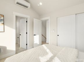 1411 Martin Luther King Jr Way, Seattle WA 98122