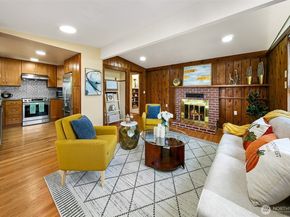 9003 NE Juanita Lane, Kirkland WA 98034