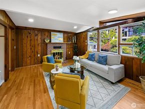 9003 NE Juanita Lane, Kirkland WA 98034