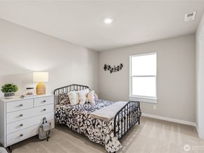 1124 Clearwater Way SE 53, North Bend WA 98045