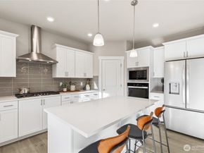 1124 Clearwater Way SE 53, North Bend WA 98045