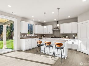 1124 Clearwater Way SE 53, North Bend WA 98045