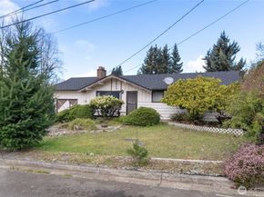 22905 SE 106th PL SE, Kent WA 98031
