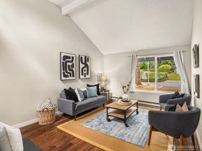 4308 NE Sunset Boulevard X7, Renton WA 98059