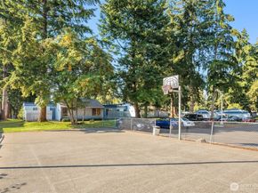 4308 NE Sunset Boulevard X7, Renton WA 98059