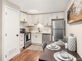 4308 NE Sunset Boulevard X7, Renton WA 98059